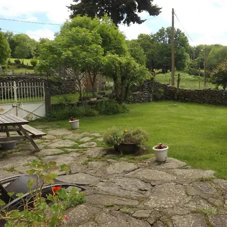 Maison De Caractere Renovee Avec Jardin Ferme, Entre Montagnes Et Gorges, Proche Saint-flour - Fr-1-742-51 Holiday home Cussac (Cantal)