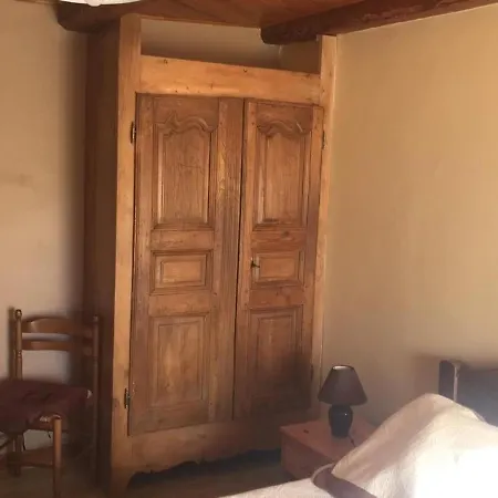 Maison De Caractere Renovee Avec Jardin Ferme, Entre Montagnes Et Gorges, Proche Saint-flour - Fr-1-742-51 *